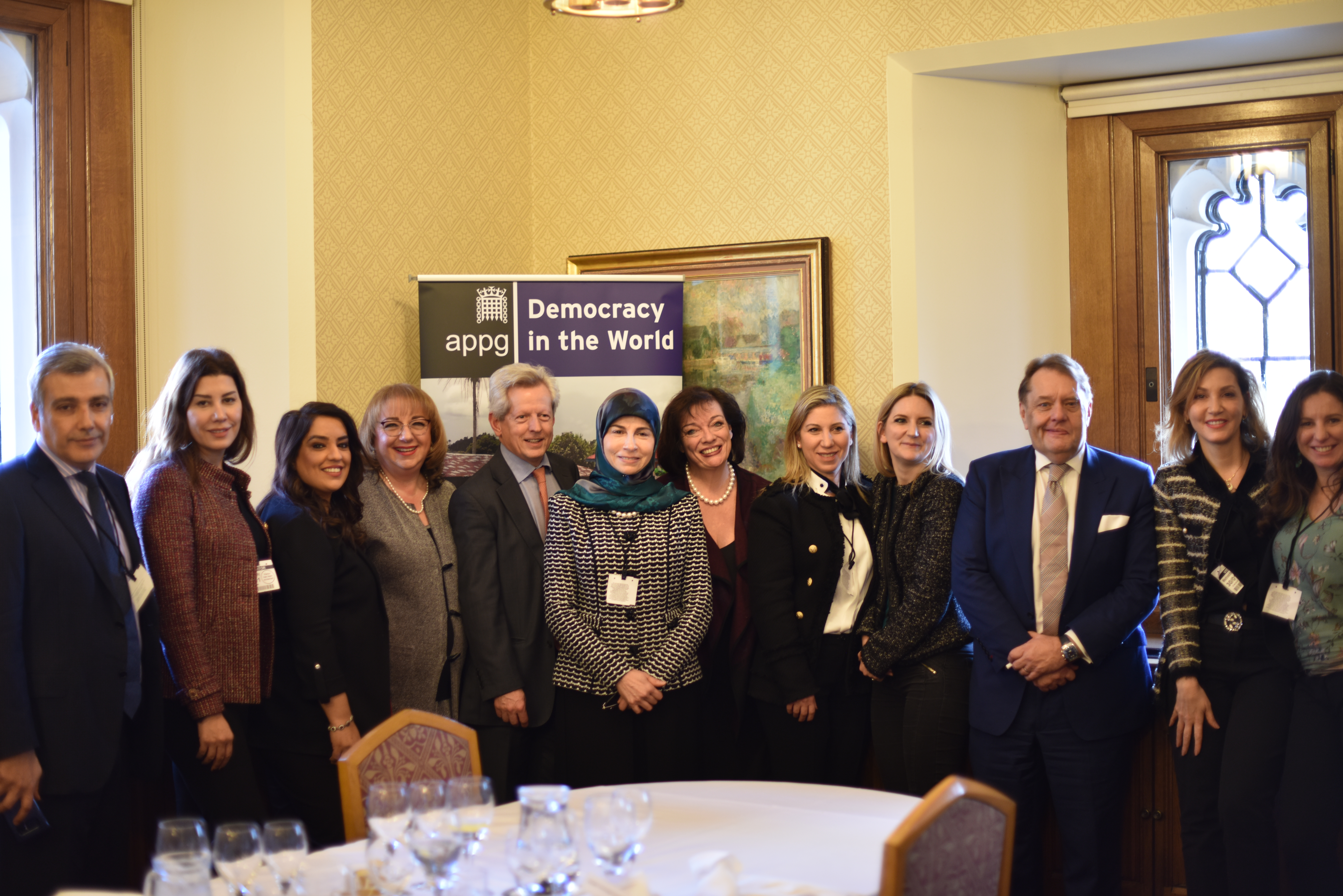 Photo: Lyn Brown MP hosts Lebanese women lawmakers in UK Parliament - group shot