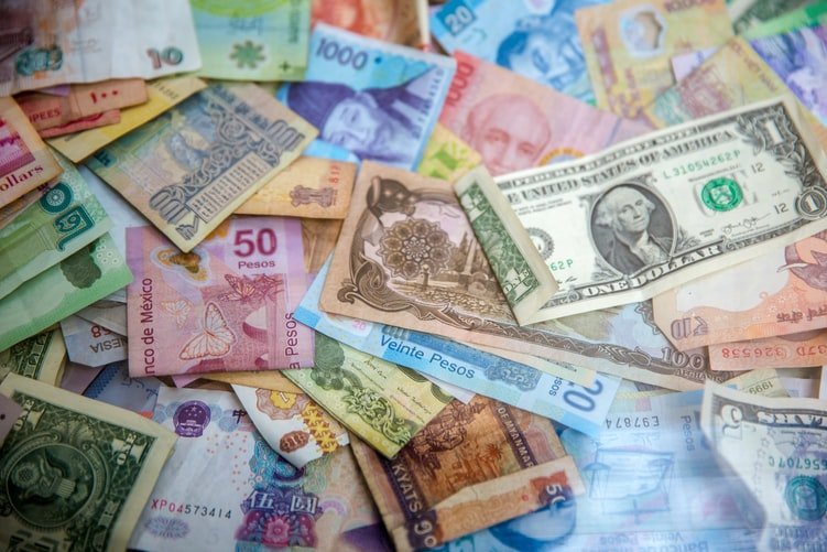 banknotes in various currencies