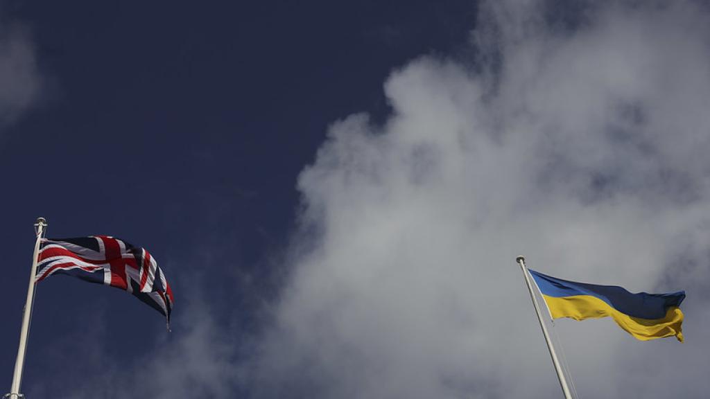 flags of United Kingdom and Ukraine10