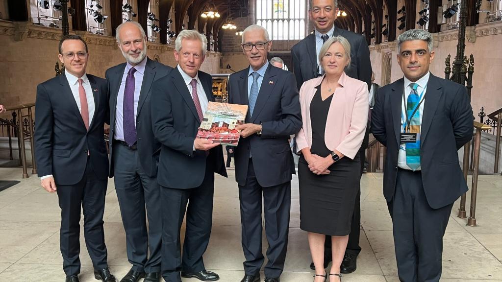 Morocco delegation at UK parliament13