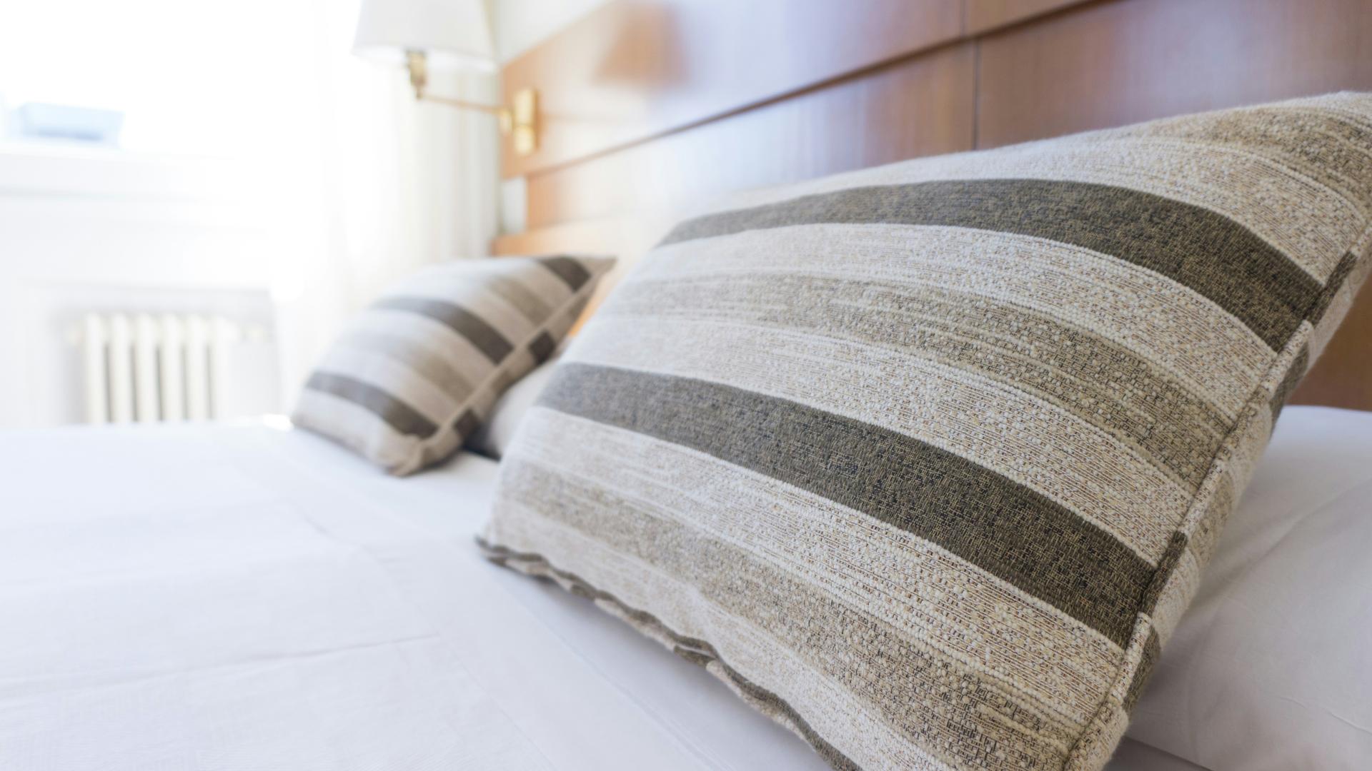 A picture of hotel room
